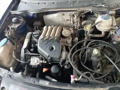 Véhicule à la ferraille seat ibiza 6k1 select de l'année 2001 alimenté aqm