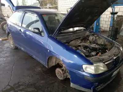 Vehicul casat SEAT IBIZA 6K1 Select al anului 2001 alimentat AQM