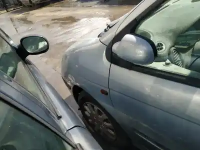 Scrapping Vehicle renault scenic (ja..) 1.9 dci authentique 102 cv / 75 kw of the year 2001 powered f9q744