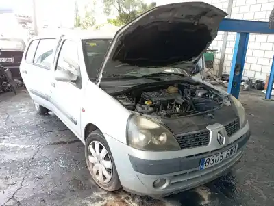 Утилизация автомобиля RENAULT CLIO II FASE II B CB0 Authentique года 2001 питание K9K704