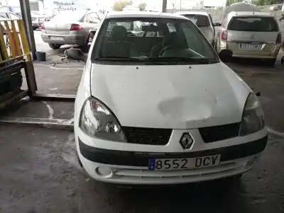 Veicolo di demolizione renault clio ii fase ii b cb0 authentique dell'anno 2004 alimentato k9k704