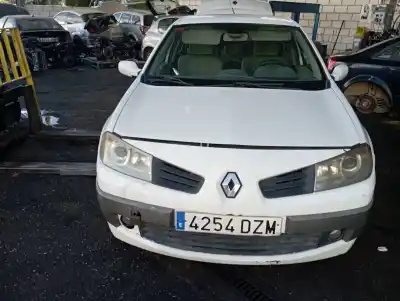 Veículo de Sucata renault megane ii classic berlina confort authentique do ano 2006 alimentado k9k732