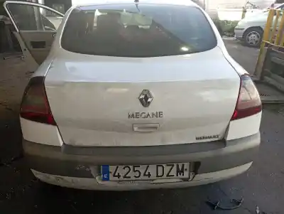 Veículo de Sucata renault megane ii classic berlina confort authentique do ano 2006 alimentado k9k732