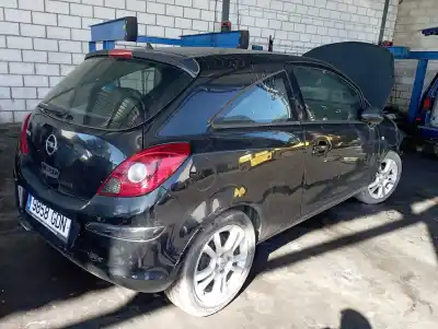 Veicolo di demolizione opel corsa d corsa d dell'anno 2008 alimentato 