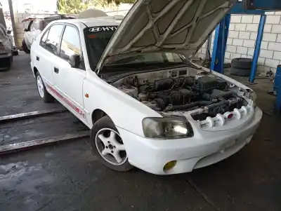 Verschrottungsfahrzeug HYUNDAI ACCENT (LC) GL 4P des Jahres 2000 angetrieben G4EA