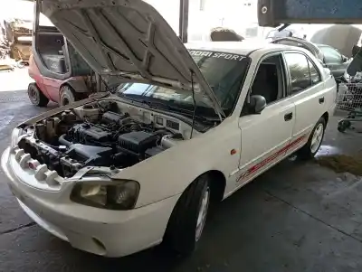 Vehicul casat hyundai accent (lc) gl 4p al anului 2000 alimentat g4ea