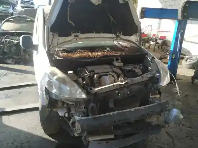 Vehicul casat peugeot partner kombi * al anului 2008 alimentat 9hx