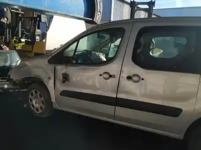 Vehicul casat peugeot partner kombi * al anului 2008 alimentat 9hx