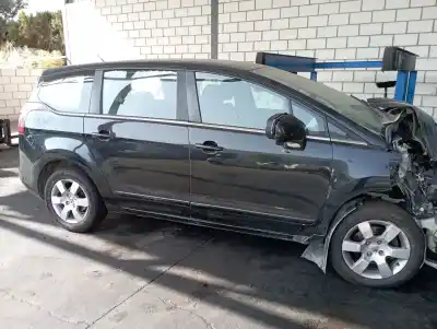 Veículo de Sucata peugeot 5008 confort do ano 0 alimentado 9h01