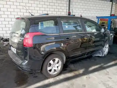 Veículo de Sucata peugeot 5008 confort do ano 0 alimentado 9h01