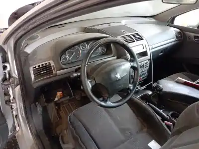 Scrapping Vehicle peugeot 407 st confort of the year 2005 powered rhr