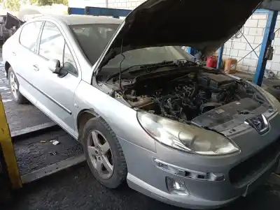 Véhicule à la ferraille PEUGEOT 407 ST Confort de l'année 2005 alimenté RHR