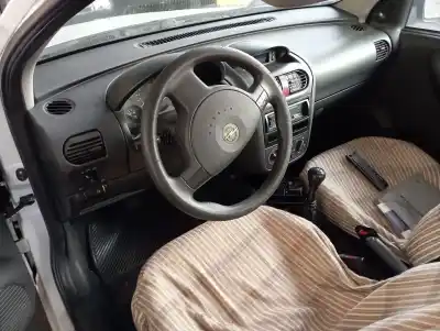 Veículo de Sucata opel corsa c corsa c (2003 - 2007) do ano 2004 alimentado z12xe