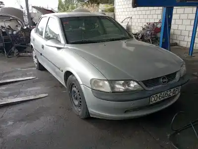 Vehicul casat OPEL VECTRA B BERLINA 2.0 DTI al anului 1995 alimentat X16XEL