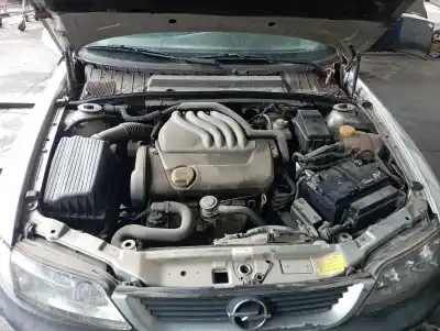 Sloopvoertuig opel vectra b berlina 2.0 dti van het jaar 1995 aangedreven x16xel