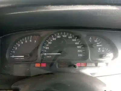 Veículo de Sucata opel vectra b berlina 2.0 dti do ano 1998 alimentado x16xel