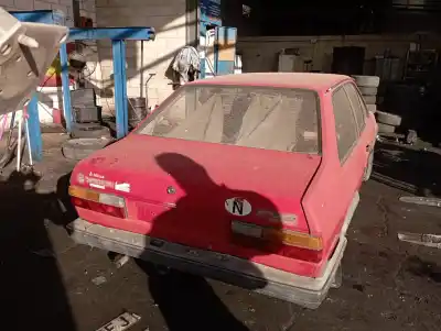 Veicolo di demolizione VOLKSWAGEN POLO (867/871/873) Azur Berlina dell'anno 0 alimentato 2G