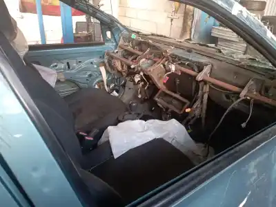 Veículo de Sucata renault clio ii fase ii b cb0 authentique do ano 0 alimentado k9k702