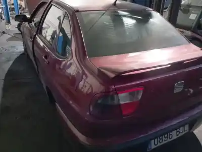 Sloopvoertuig seat cordoba berlina (6k2) stella van het jaar 0 aangedreven agp