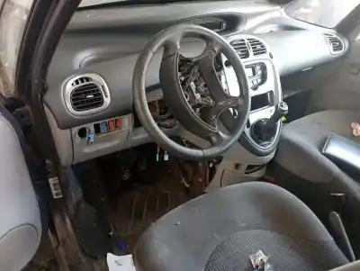 Sloopvoertuig citroen xsara picasso (n68) 1.6 hdi van het jaar 0 aangedreven 9hx