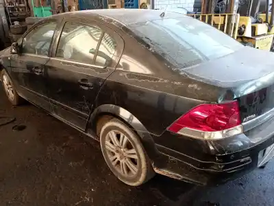 Veicolo di demolizione opel astra h ber. cosmo dell'anno 0 alimentato z17dtr