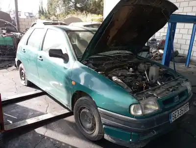 Sloopvoertuig SEAT IBIZA II (6K1) 1.9 D van het jaar 0 aangedreven 1Y