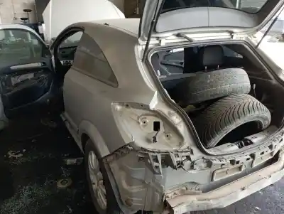 Vehicul casat opel astra h 1.7 td gtc al anului 0 alimentat z17dth