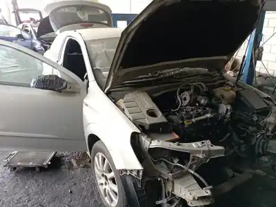 Vehicul casat OPEL ASTRA H 1.7 TD GTC al anului 0 alimentat Z17DTH