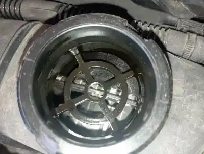 Véhicule à la ferraille citroen celysée exclusive de l'année 0 alimenté hm05