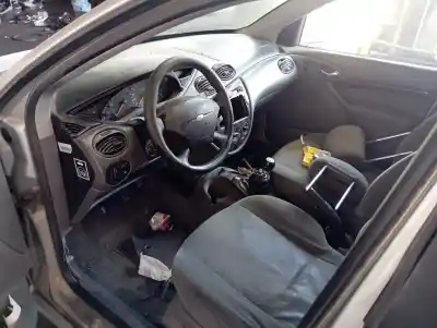 Verschrottungsfahrzeug ford focus berlina (cak) ambiente des jahres 1999 angetrieben fyda