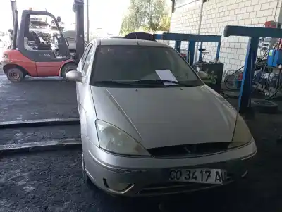 Утилизация автомобиля FORD FOCUS BERLINA (CAK) Ambiente года 1999 питание FYDA