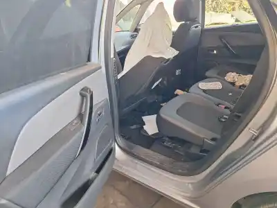 Véhicule à la ferraille citroen c4 grand picasso c4 grand picasso de l'année 0 alimenté hn05