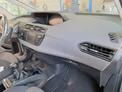 Véhicule à la ferraille citroen c4 grand picasso c4 grand picasso de l'année 0 alimenté hn05