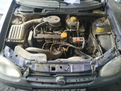 Verschrottungsfahrzeug opel corsa b corsa b des jahres 0 angetrieben c14nz