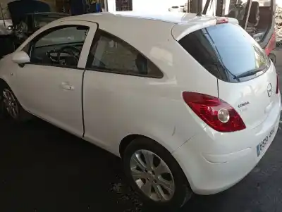 Veicolo di demolizione opel corsa d corsa d dell'anno 0 alimentato z14xep