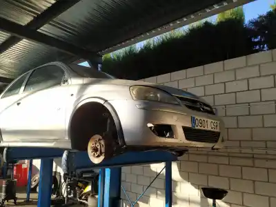 Здавання транспортного засобу OPEL CORSA C (X01) 1.3 CDTI (F08, F68) року 2004 потужний Z13DT