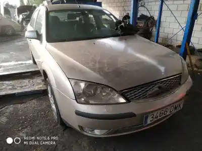 Veículo de Sucata ford mondeo berlina (ge) ambiente (06.2003->) (d) do ano 2000 alimentado 