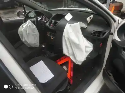 Veículo de Sucata peugeot 207/207+ (wa_, wc_) 1.4 hdi do ano 2007 alimentado 8hz