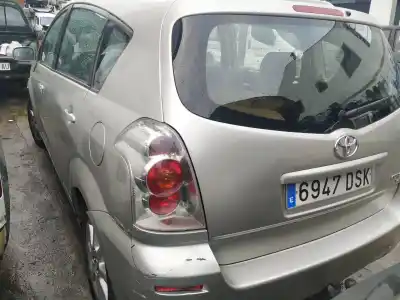 Veículo de Sucata TOYOTA COROLLA VERSO (R1) 2.2 D-4D Luna do ano 2005 alimentado 2ADFTV