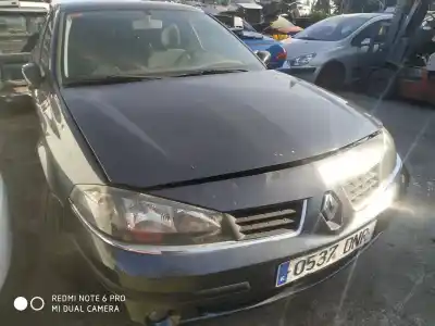 Sloopvoertuig renault laguna ii bg0 authentique van het jaar 2005 aangedreven 
