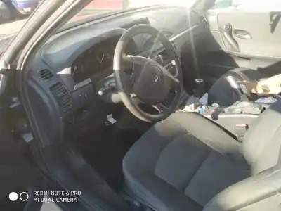 Sloopvoertuig renault laguna ii bg0 authentique van het jaar 2005 aangedreven 