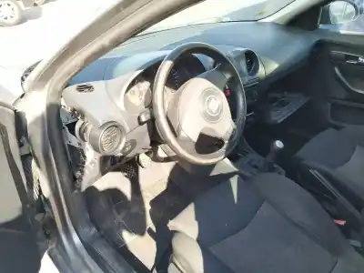 Scrapping Vehicle seat cordoba (6l2) 1.9 tdi of the year 2003 powered atd
