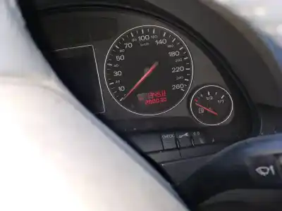 Здавання транспортного засобу audi a4 b6 avant (8e5) 2.0 року 2001 потужний alt