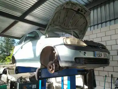 Здавання транспортного засобу OPEL CORSA C (X01) 1.0 (F08, F68) року 2002 потужний Z10XE