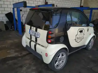 Veicolo di demolizione smart coupe edition bluemotion dell'anno 0 alimentato g13
