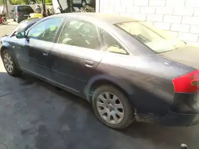 Scrapping Vehicle audi a6 c5 avant (4b5) 2.5 tdi of the year 2000 powered akn