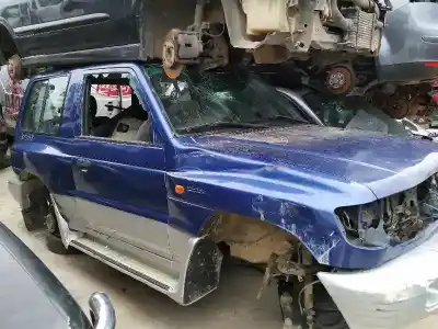 Sloopvoertuig mitsubishi galloper (hyundai) 2.5 td (5-ptas) van het jaar 2001 aangedreven d4d56