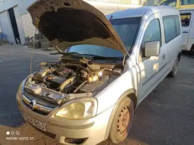 Scrapping Vehicle opel combo tour 1.7 di 16v of the year 2002 powered y17dtl