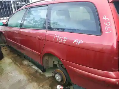 Veicolo di demolizione CITROEN C5 2.0 HDI dell'anno 2002 alimentato 