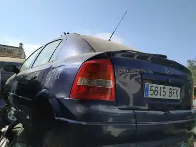 Véhicule à la ferraille opel astra 1.6 g de l'année 2001 alimenté z16se